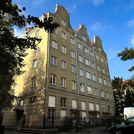 Flatbook - Old Town Apartments Ogarna Gdansk Dış mekan fotoğraf